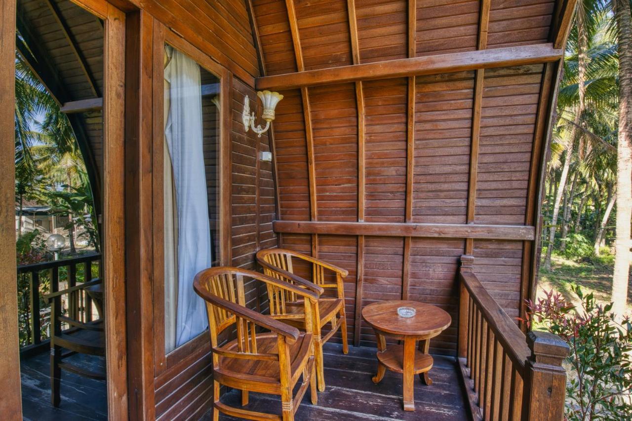 Coconut Hill Cottage Batununggul Exterior foto